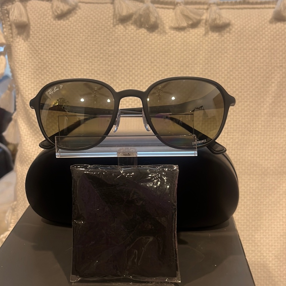 Rayban Chromance Sunnies men’s 🕶️🩷
